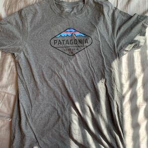 Patagonia men’s shirt